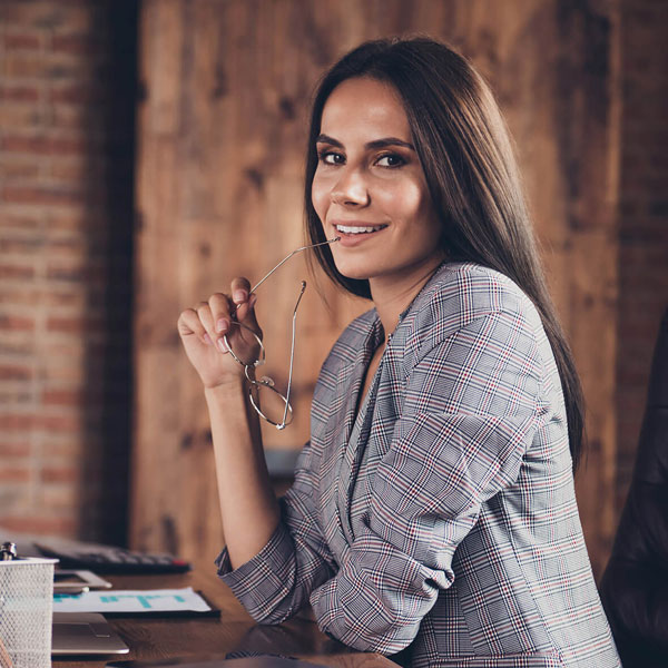 资深客户经理Beme Jren